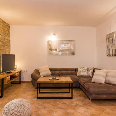 Dominique By Interhome *