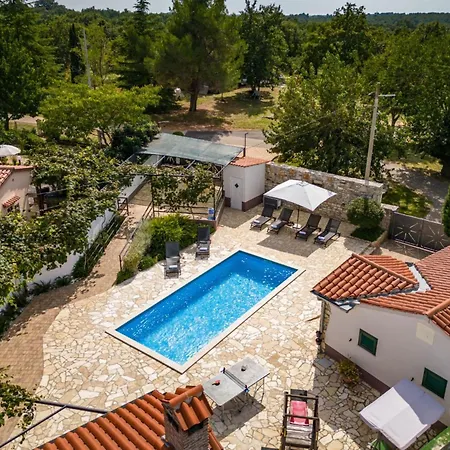 Dominique By Interhome